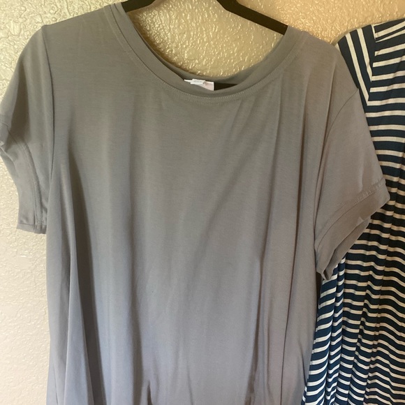Lularoe tops - Picture 7 of 8
